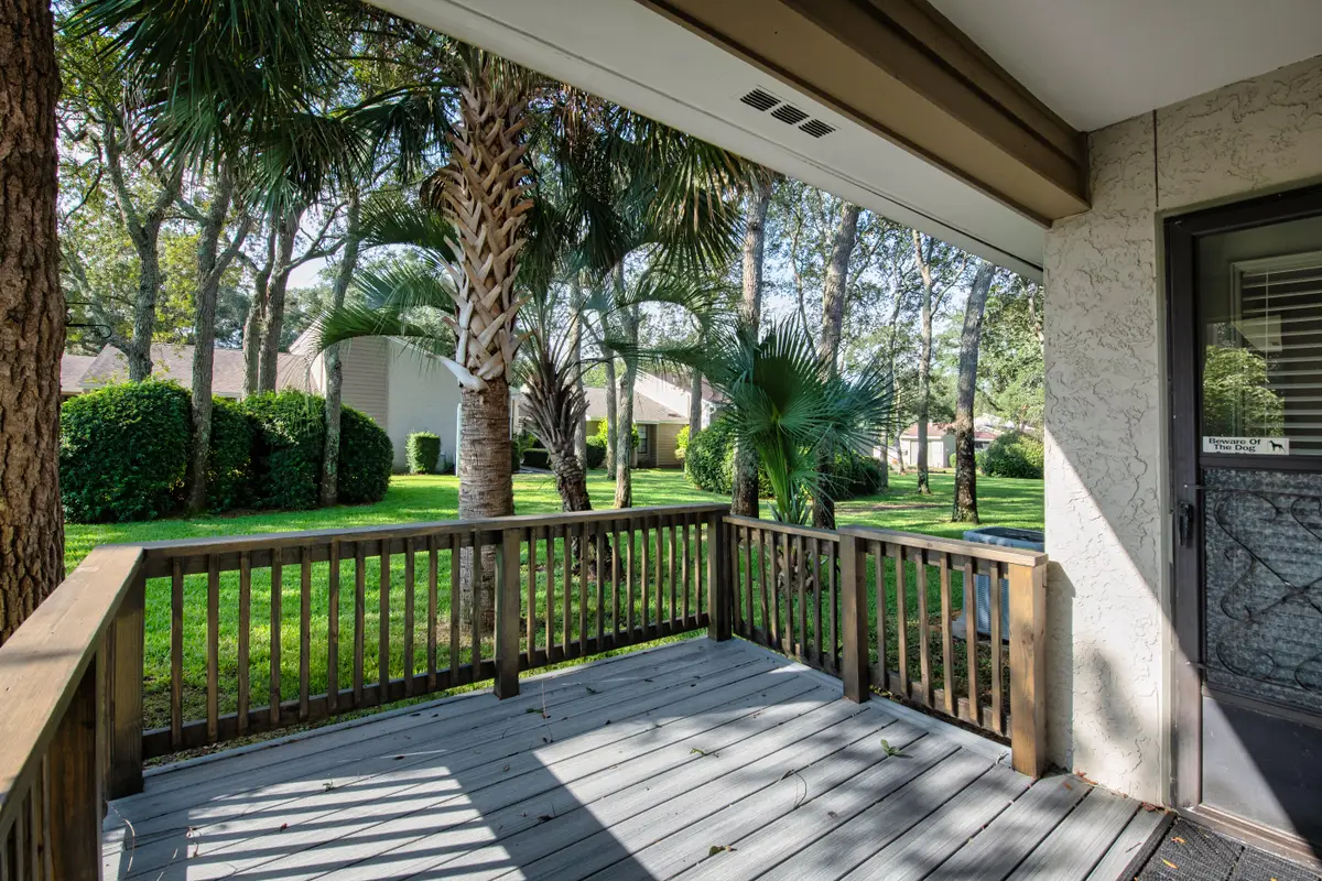 1090 5th Avenue, Shalimar, FL 32579 - #1