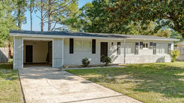 900 Bryn Mawr Boulevard, Mary Esther, FL 32569