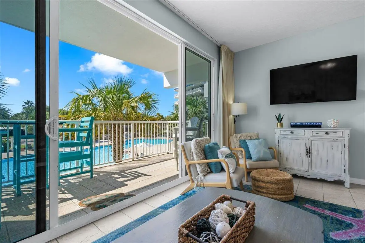 1515 SE Miracle Strip Parkway #205, Fort Walton Beach, FL 32548 - #1