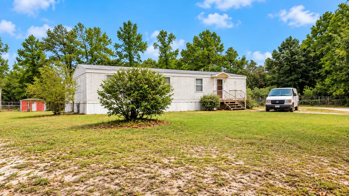 816 Caswell Road, Defuniak Springs, FL 32433 - #1