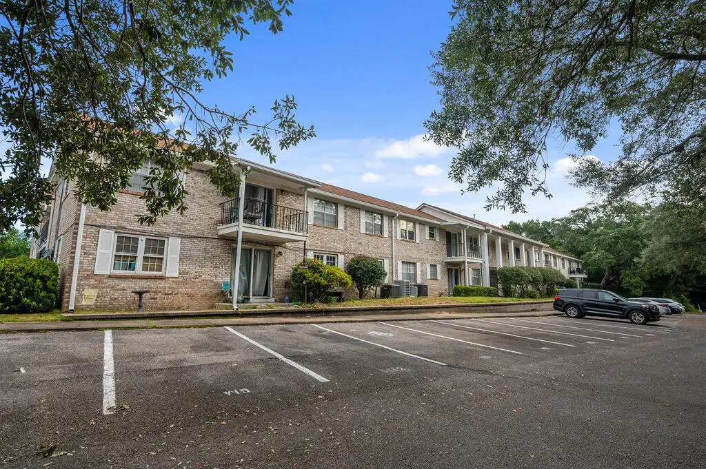112 Country Club Drive #112, Niceville, FL 32578 - #1