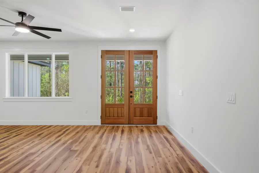 7580 Frankfort Street, Navarre, FL 32566 - #3