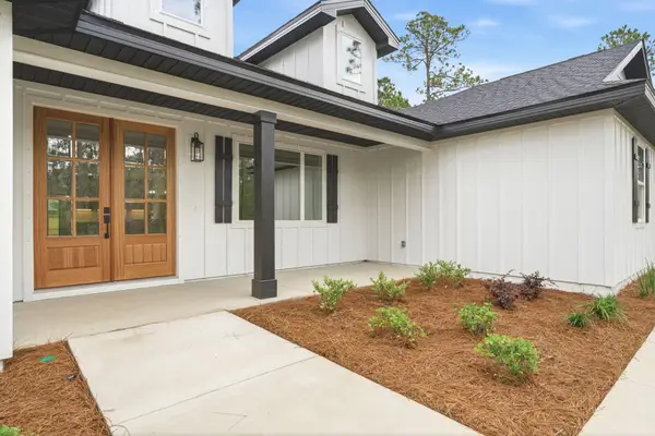 7977 Williams Creek Drive, Navarre, FL 32566