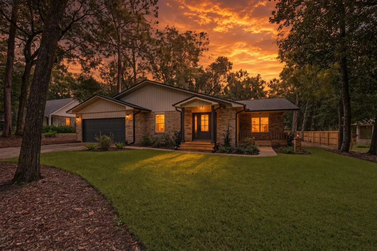 105 Drew Court, Niceville, FL 32578 - #1