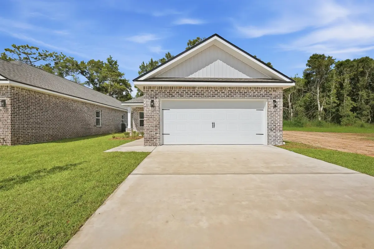 105 Horizon Way, Crestview, FL 32539 - #1