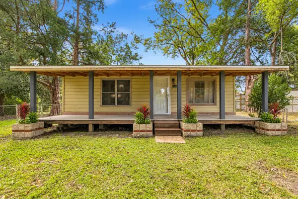 3285 Mc Fatter Avenue, Vernon, FL 32462