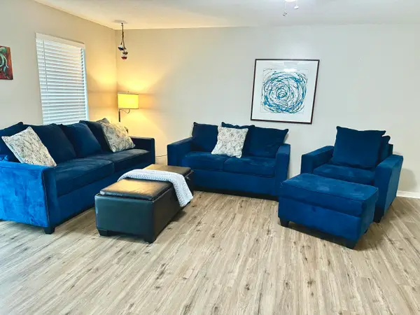 112 Austin Court, Mary Esther, FL 32569