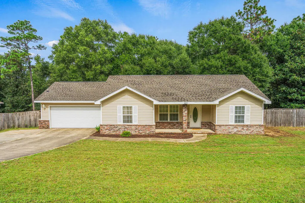 327 Lakeview Drive, Crestview, FL 32536 - #1
