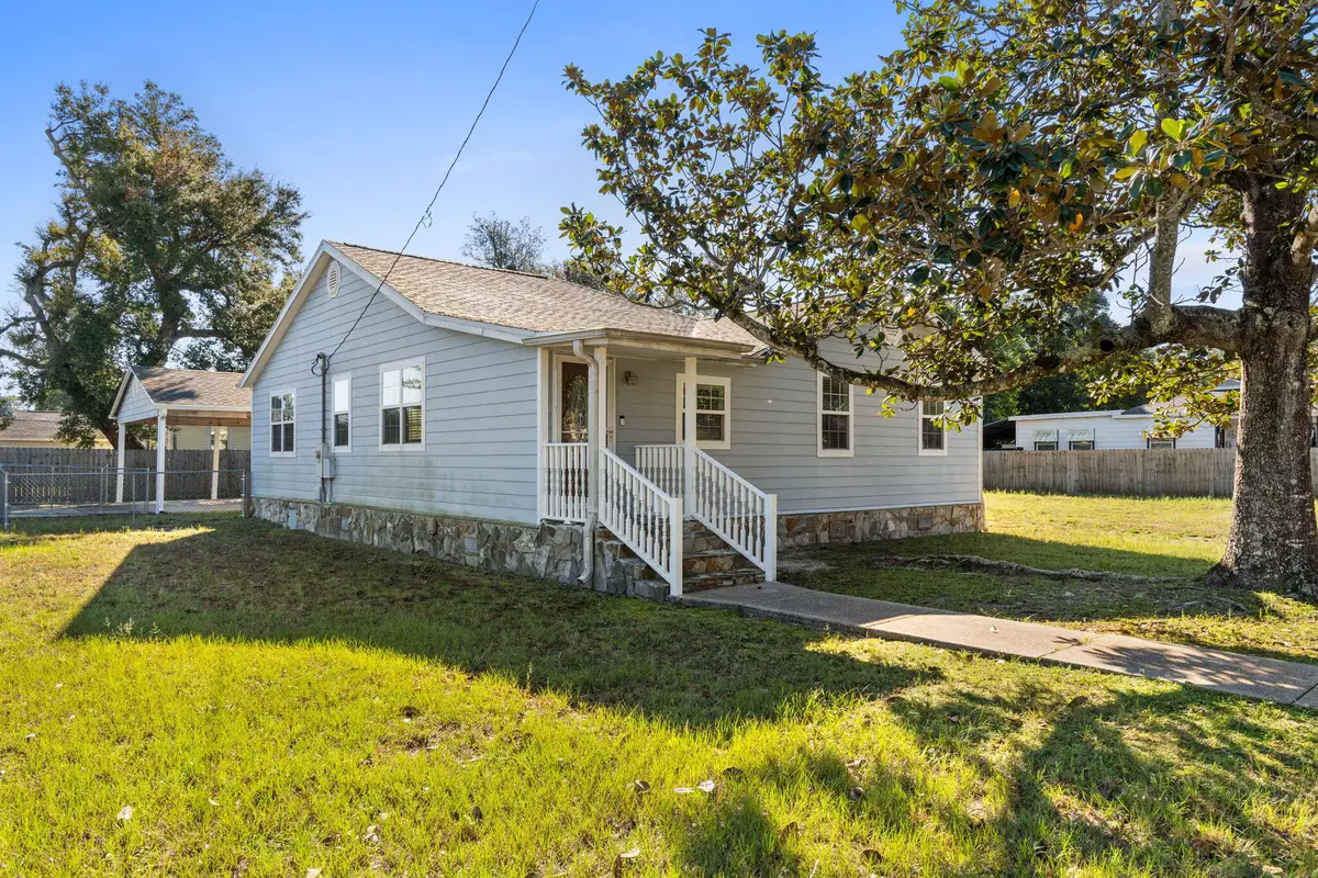1620 Deer Avenue, Panama City, FL 32401 - #1
