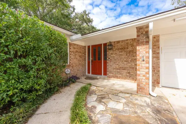 629 NE Merioneth Drive, Fort Walton Beach, FL 32547