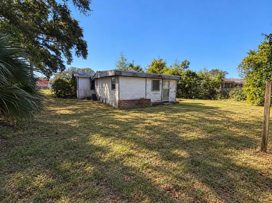 808 W Gonzalez Street, Pensacola, FL 32501 - #2