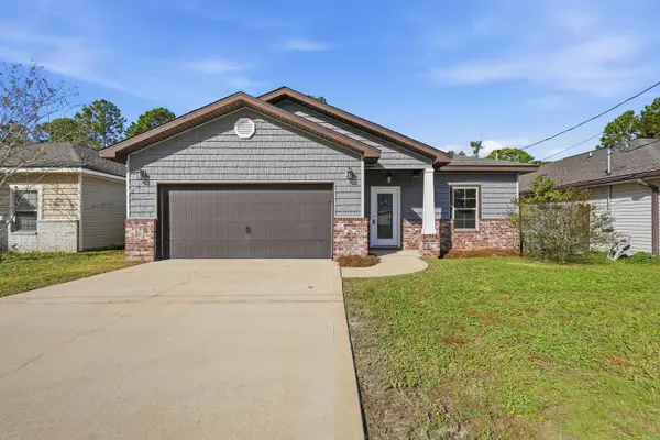 2239 Tom Street, Navarre, FL 32566