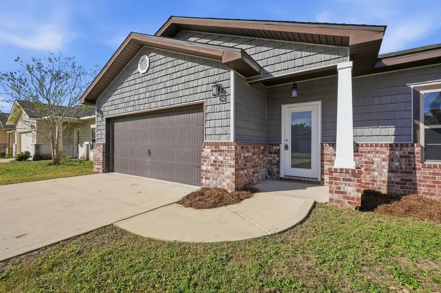 2239 Tom Street, Navarre, FL 32566 - #3