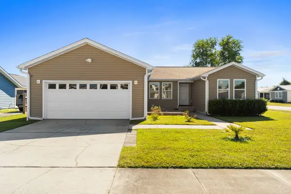 7300 Charlotte Circle, Panama City, FL 32404