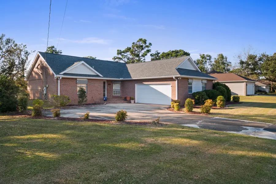 1915 Sparrow Lane, Navarre, FL 32566 - #2