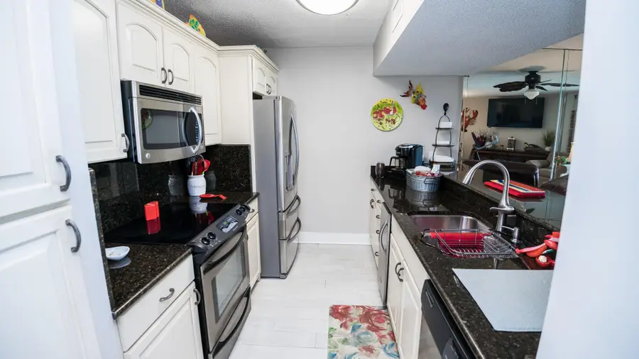 7205 Thomas Drive #E-304, Panama City Beach, FL 32408 - Image #3