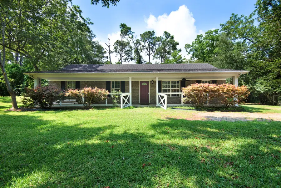 10175 S Loop Road, Pensacola, FL 32507 - Image #2