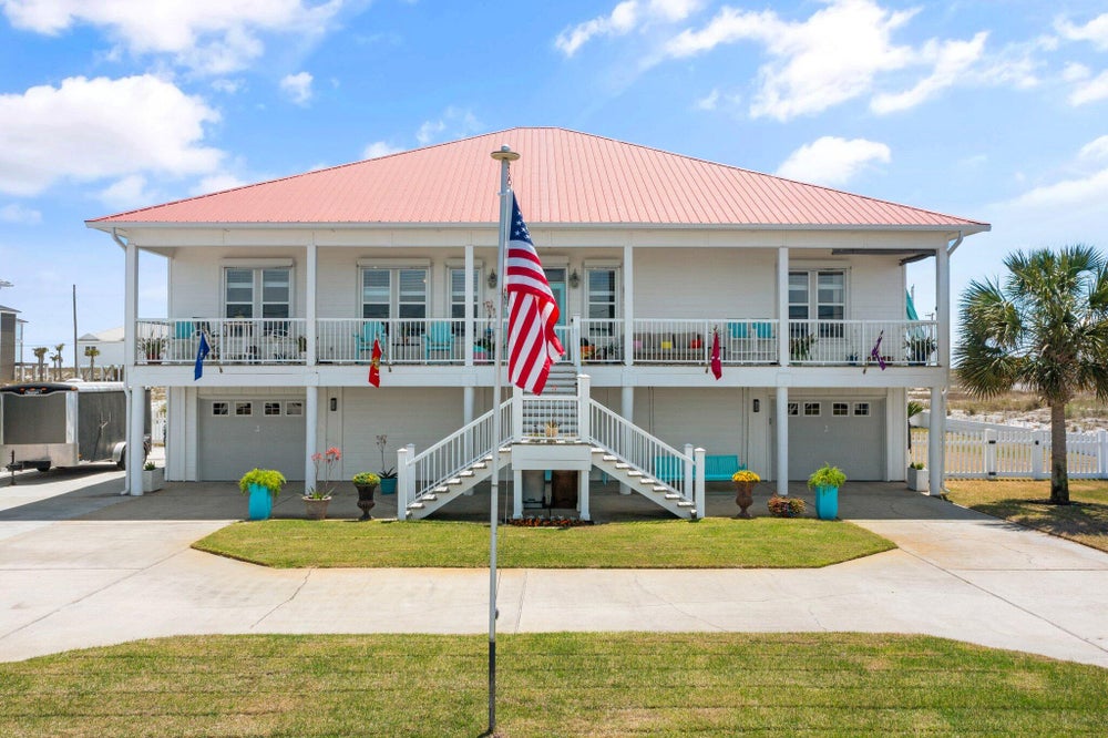 8043 White Sands Boulevard, Navarre, FL 32566 ERA