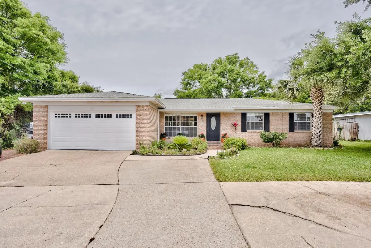 711 Legion Drive, Destin, FL 32541 - Image #1