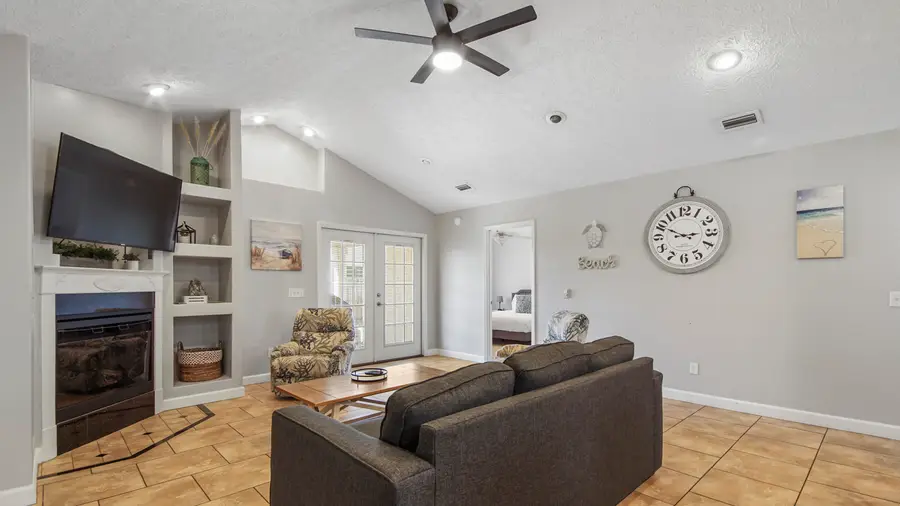 1602 Allison Avenue, Panama City Beach, FL 32407 - Image #2