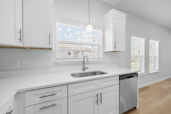 72 Riverwalk Circle, Freeport, FL 32439