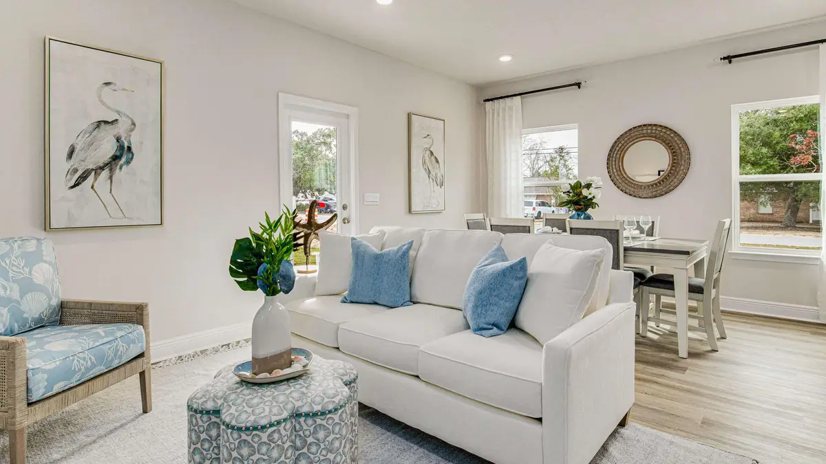 2571 Cliff Hollow Circle, Gulf Breeze, FL 32563 - Image #1