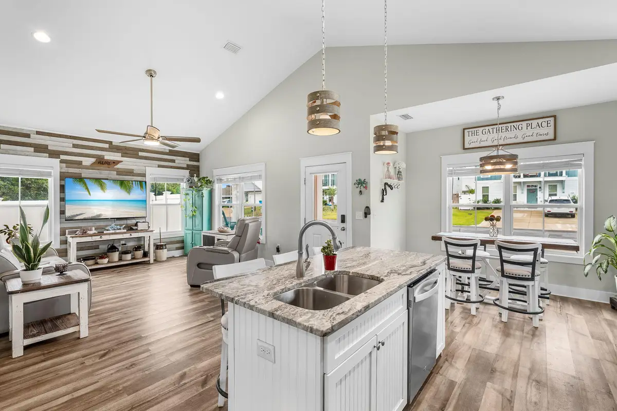 149 Eagle Trace Court, Southport, FL 32413 - Image #1