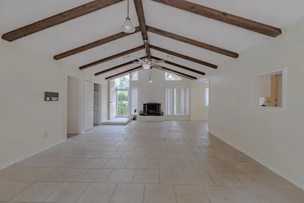 4150 April Road, Pensacola, FL 32504