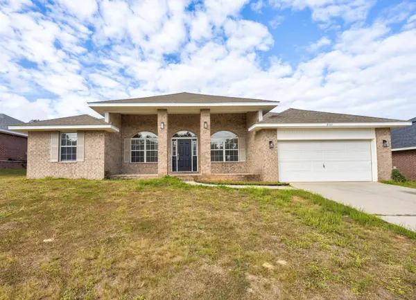 2111 Hagood Loop, Crestview, FL 32536