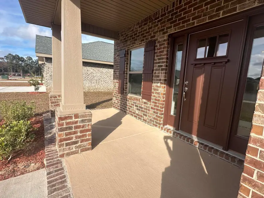 193 Ridgeway Circle, Crestview, FL 32536 - #2