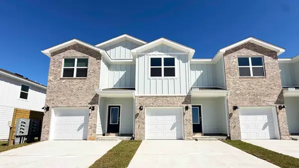 2427 Cliff Hollow Circle, Gulf Breeze, FL 32563