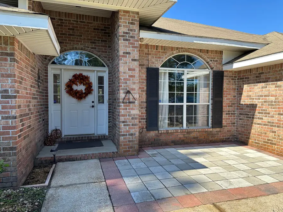 2241 Banyan Drive, Navarre, FL 32566 - Image #3