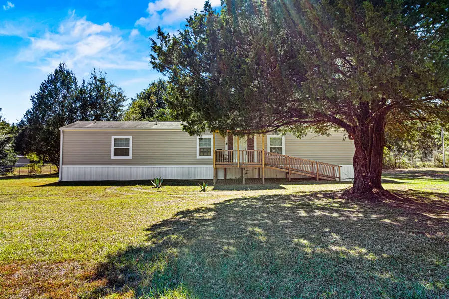 7419 Pappa Lawrence Road, Laurel Hill, FL 32567 - Image #2