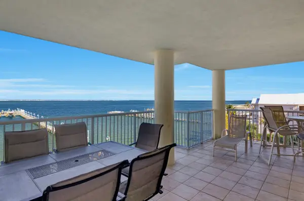1328 Miracle Strip Parkway #402, Fort Walton Beach, FL 32548