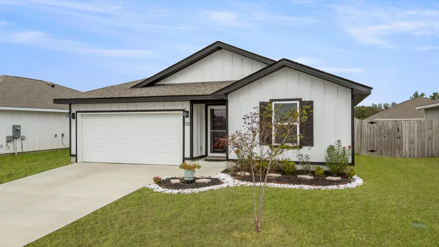 932 Sandbar Loop, Crestview, FL 32539 - Image #2