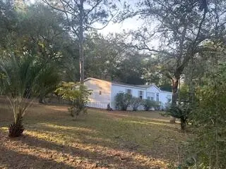 63 Cherokee Circle, Defuniak Springs, FL 32433 - Image #2