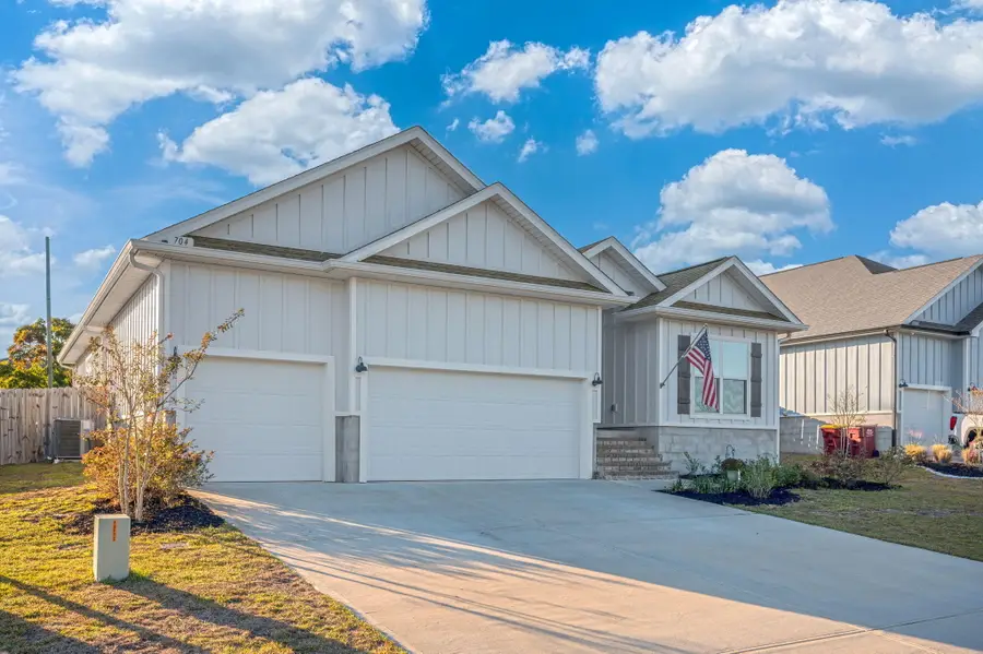 704 Quintana Street, Crestview, FL 32539 - Image #2
