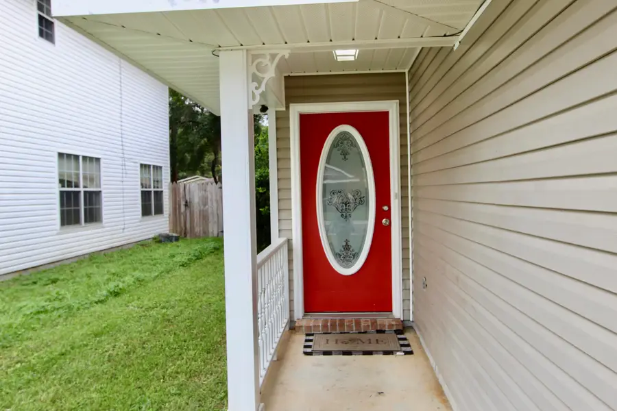 6218 Cottage Woods Drive, Milton, FL 32570 - Image #3