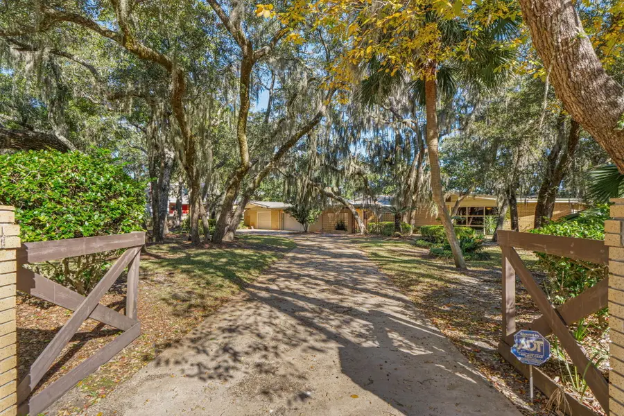 19 Old Ferry Road, Shalimar, FL 32579 - Image #2