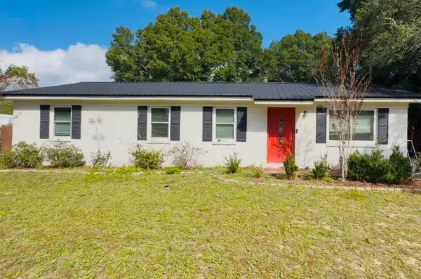108 Oglesby Avenue, Crestview, FL 32536