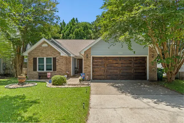366 Brookwood Boulevard, Mary Esther, FL 32569