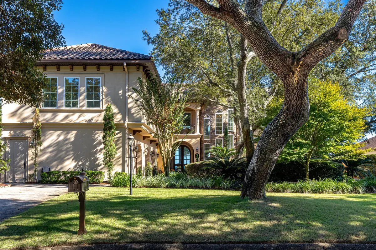 7 Bay Cove Lane, Shalimar, FL 32579 - Image #1