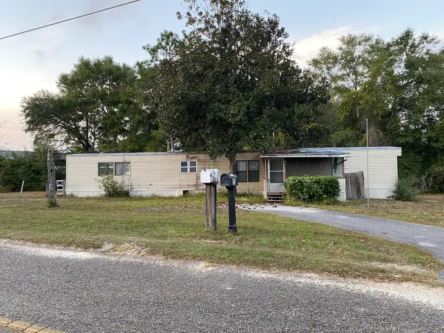 18 Tall Pines Boulevard, Defuniak Springs, FL 32433 - Image #3