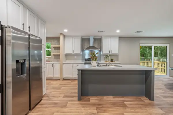 493 Marigold Avenue, DeFuniak Springs, FL 32433