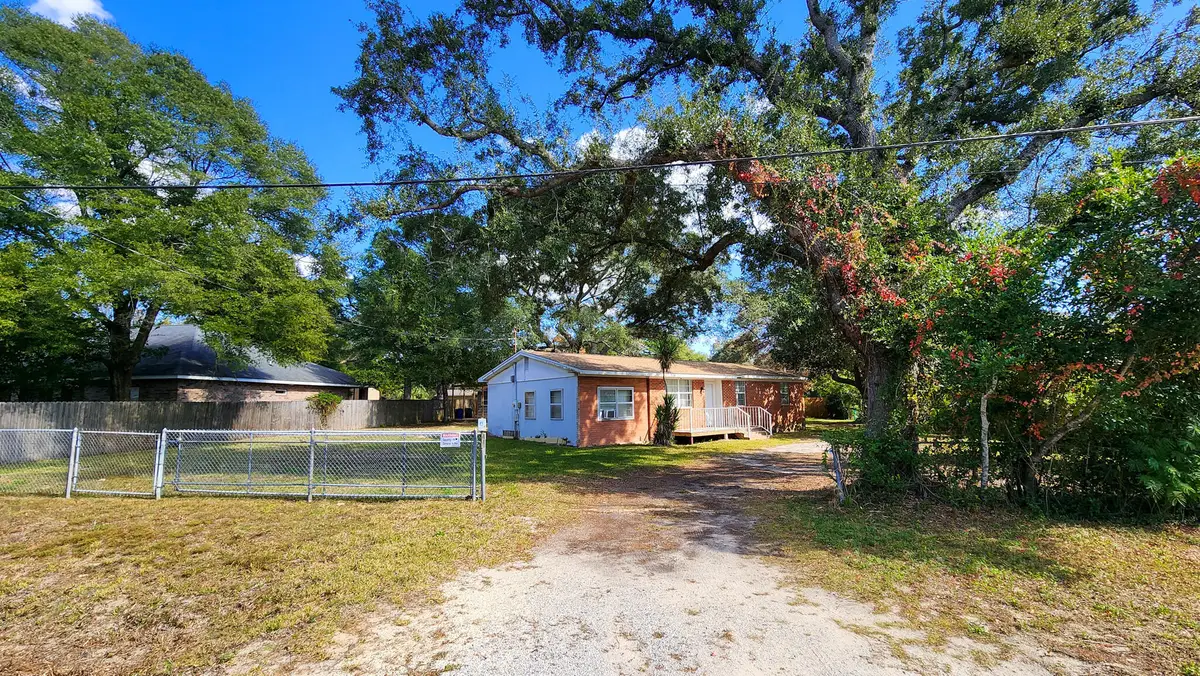 1200 Forest Heights Road, Fort Walton Beach, FL 32547 - Image #1