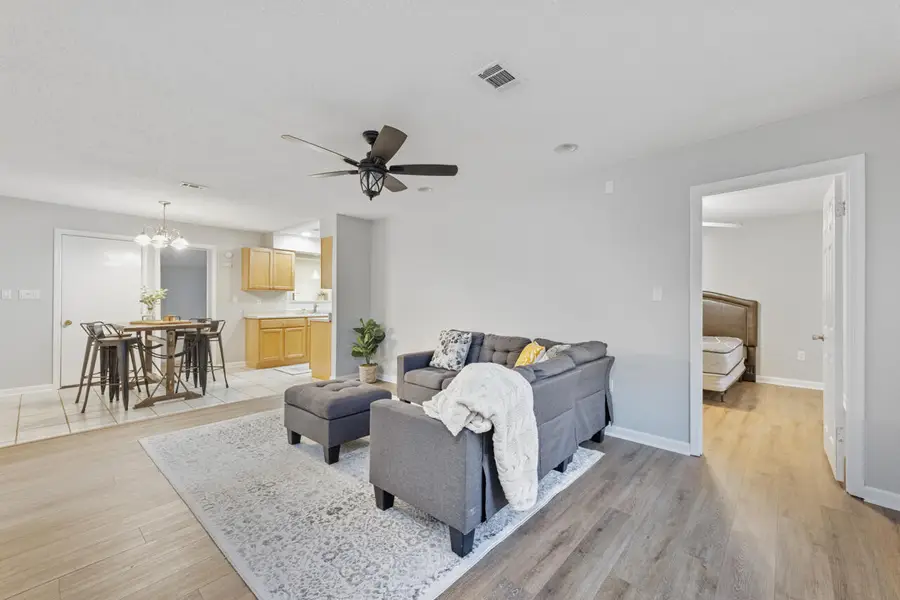 101 Stephens Lane, Crestview, FL 32539 - Image #2