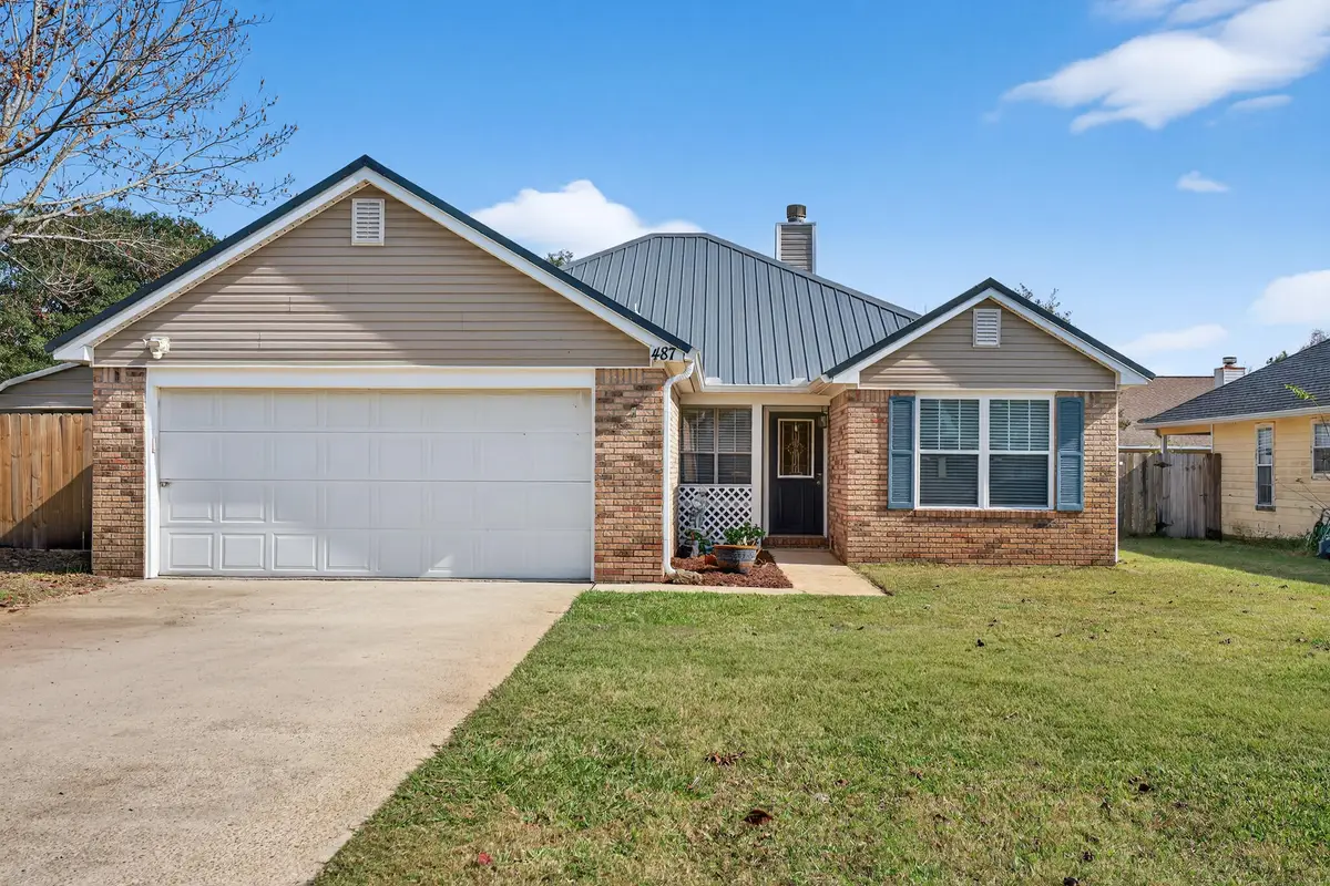 487 Cascabellas Street, Mary Esther, FL 32569 - Image #1