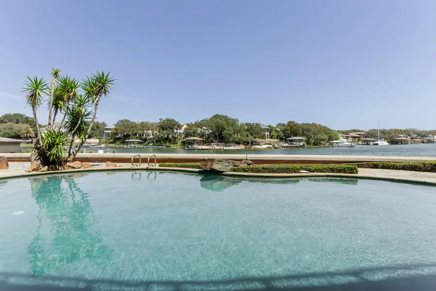 204 Laura Lane, Gulf Breeze, FL 32561 - Image #3