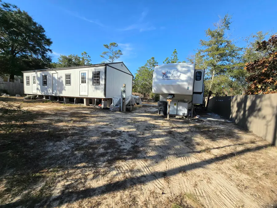 261 E Jonquil Avenue, Defuniak Springs, FL 32433 - Image #3