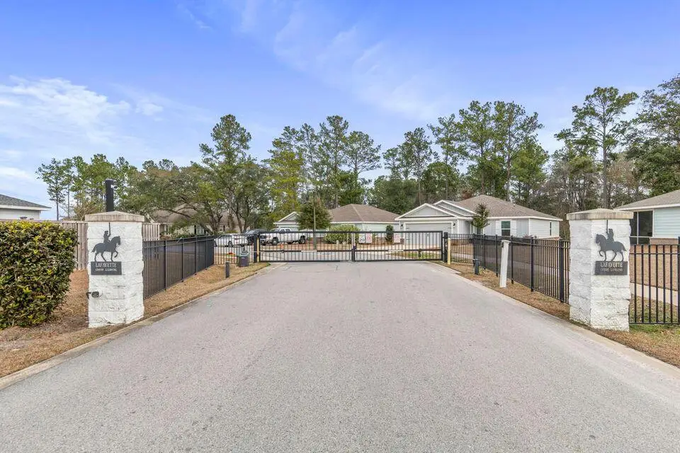 742 Marquis Way, Freeport, FL 32439 - Image #1